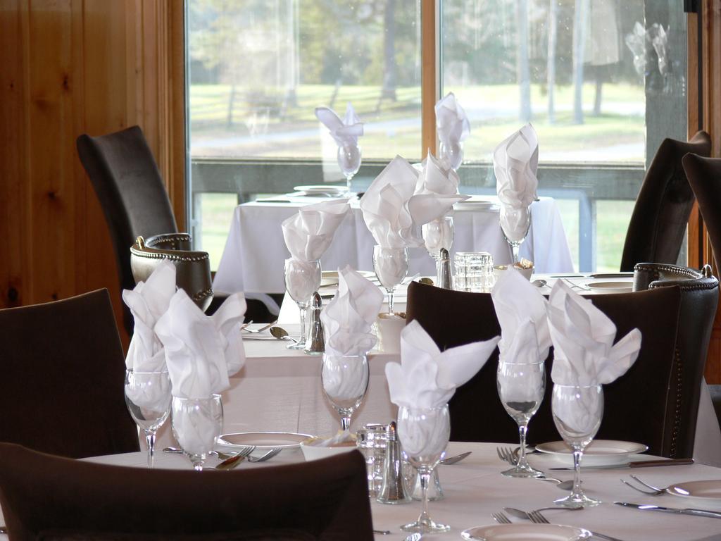 Eganridge Resort, Golf Club & Spa Bobcaygeon 外观 照片