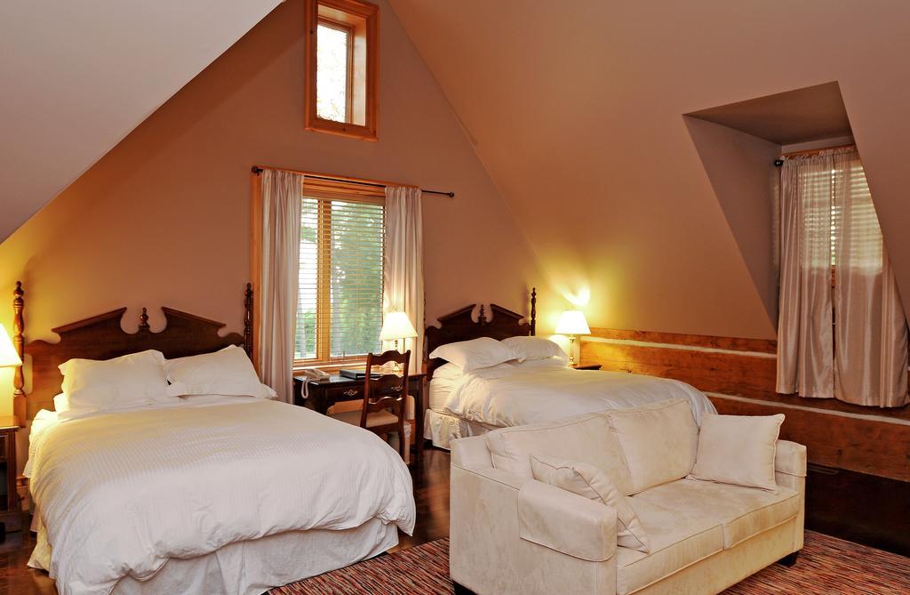 Eganridge Resort, Golf Club & Spa Bobcaygeon 外观 照片