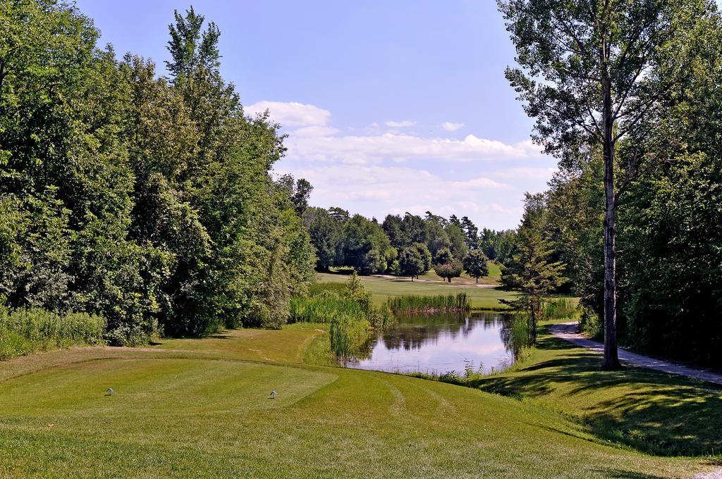 Eganridge Resort, Golf Club & Spa Bobcaygeon 外观 照片