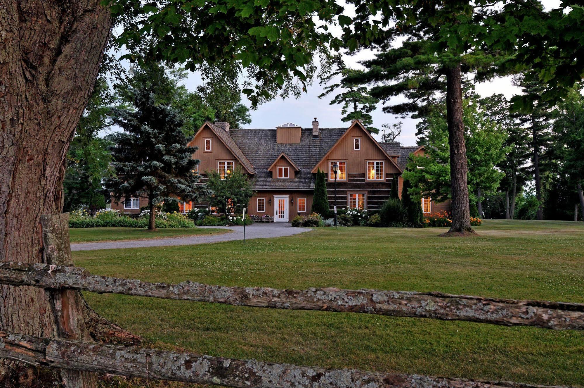 Eganridge Resort, Golf Club & Spa Bobcaygeon 外观 照片