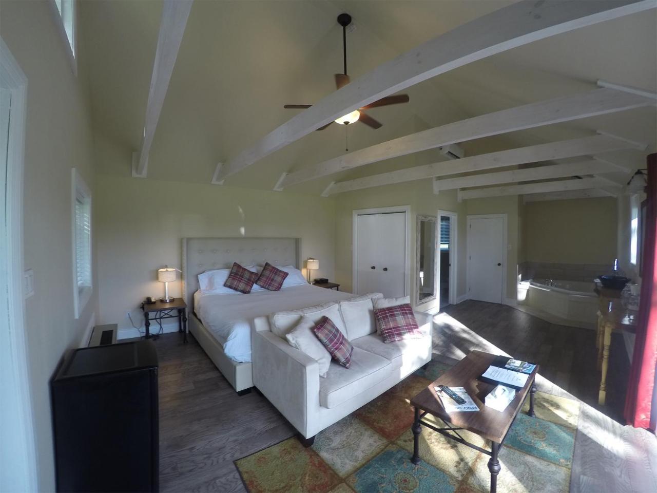 Eganridge Resort, Golf Club & Spa Bobcaygeon 外观 照片